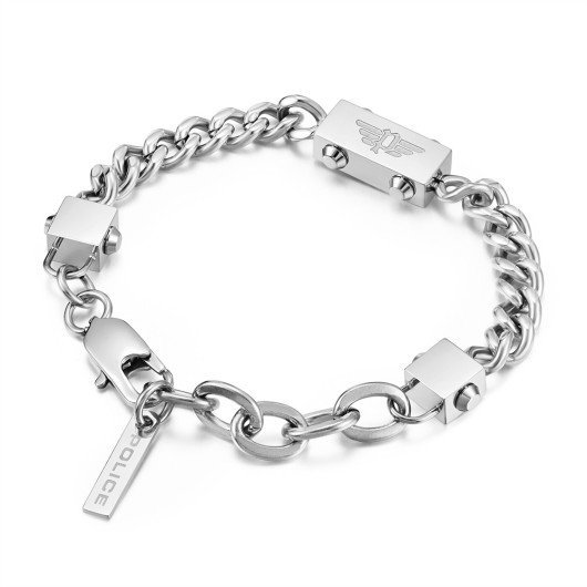PEAGB0002102 - CHAINED