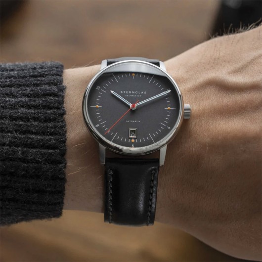 S02-NP11-BR02 - Naos Pro Automatic
